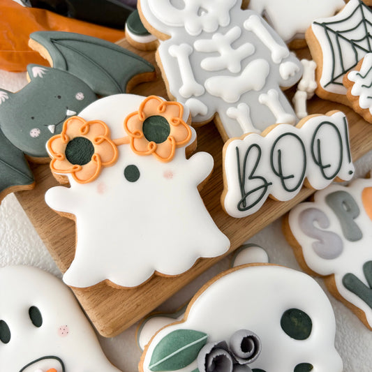 Groovy ghost cookie cutter – food safe PLA cookie cutter by Biscuit Studio