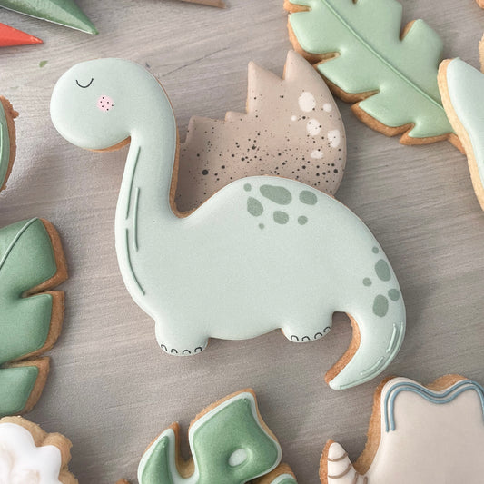 Brontosaurus cookie cutter