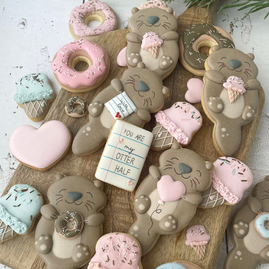 Treat Boutique - Otter cookie cutte by Biscuit Studio