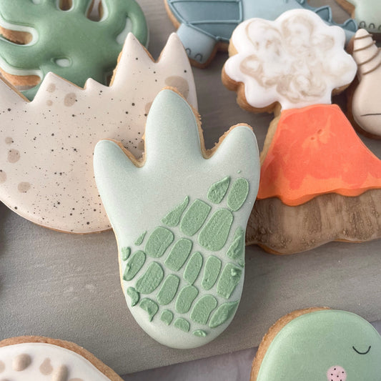 Dinosaur foot cookie cutter